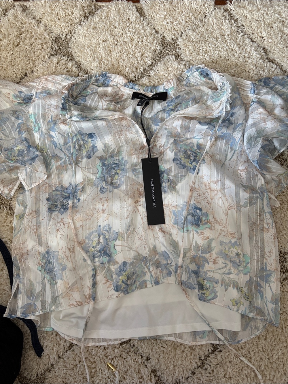 BCBGMaxAzria White Floral Ruffle Sleeve Blouse with Blue Accents